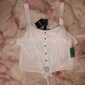 MAKE OFFER! NEW White Woven Crop Top
